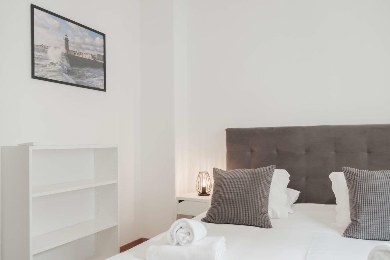 Puro Apartment Porto Luaran gambar